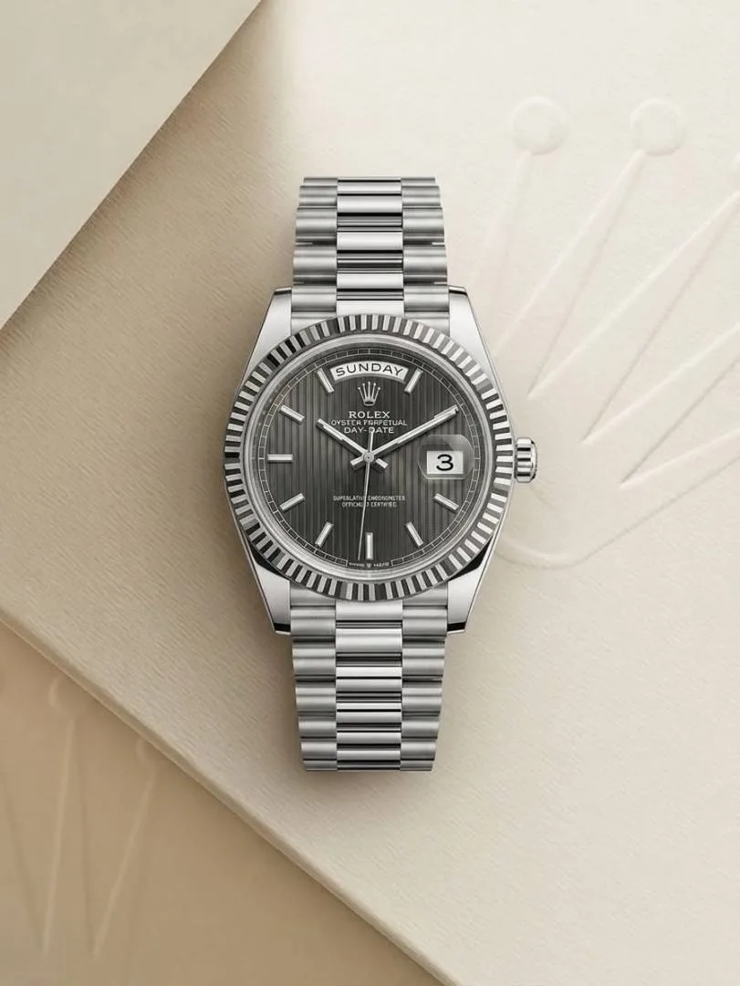 Rolee_x Oyster Perpetual Day Date 40 Battery
