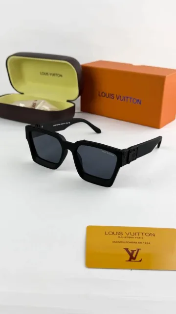 L.v black 65N