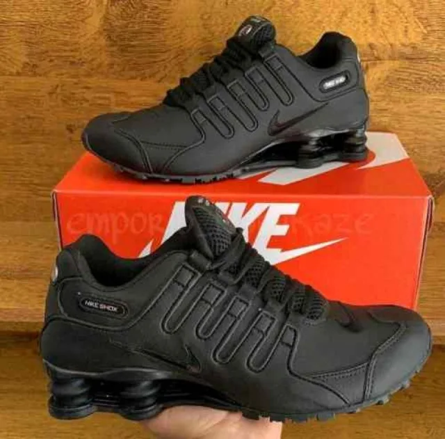 Nikkee Shox NZ Avenive Triple Black 889