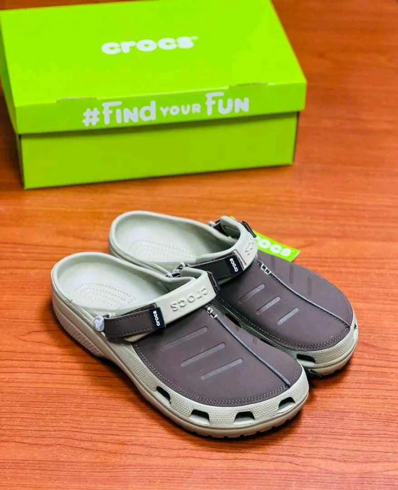 CroccsS YUKON CLOG Ligtht TAN