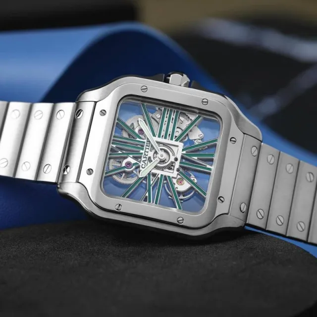 Cartiar Santos Skeleton Battery silver green