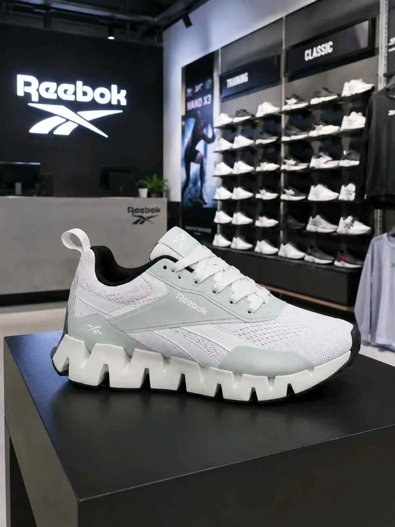 Sale Reebok Zig Dynamica STR Grey 2147