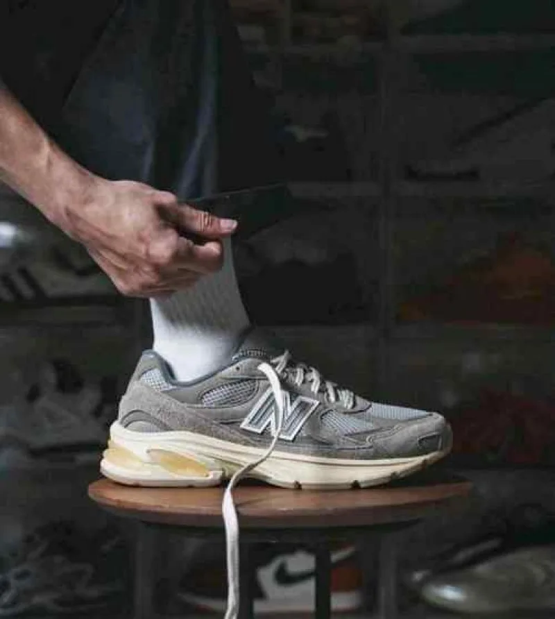 New balencee 2010 Grey 589