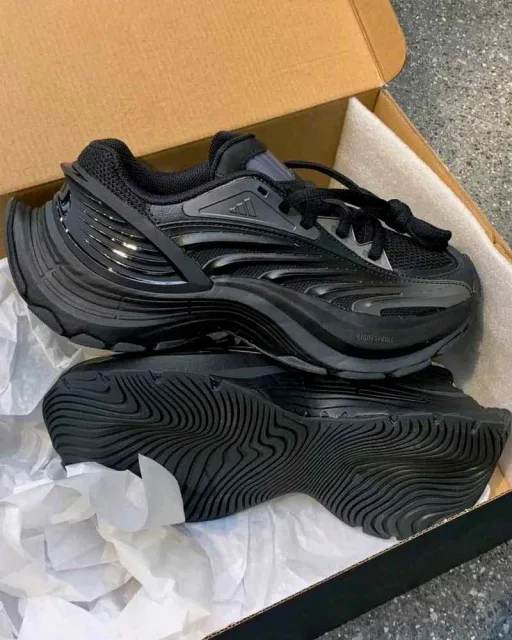adiddass XLG MTW Black