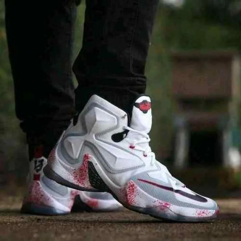 Nikkee LeBron 13 Horror Flick White 1099