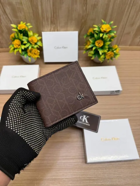 Calvin Kline_WALLET_V937