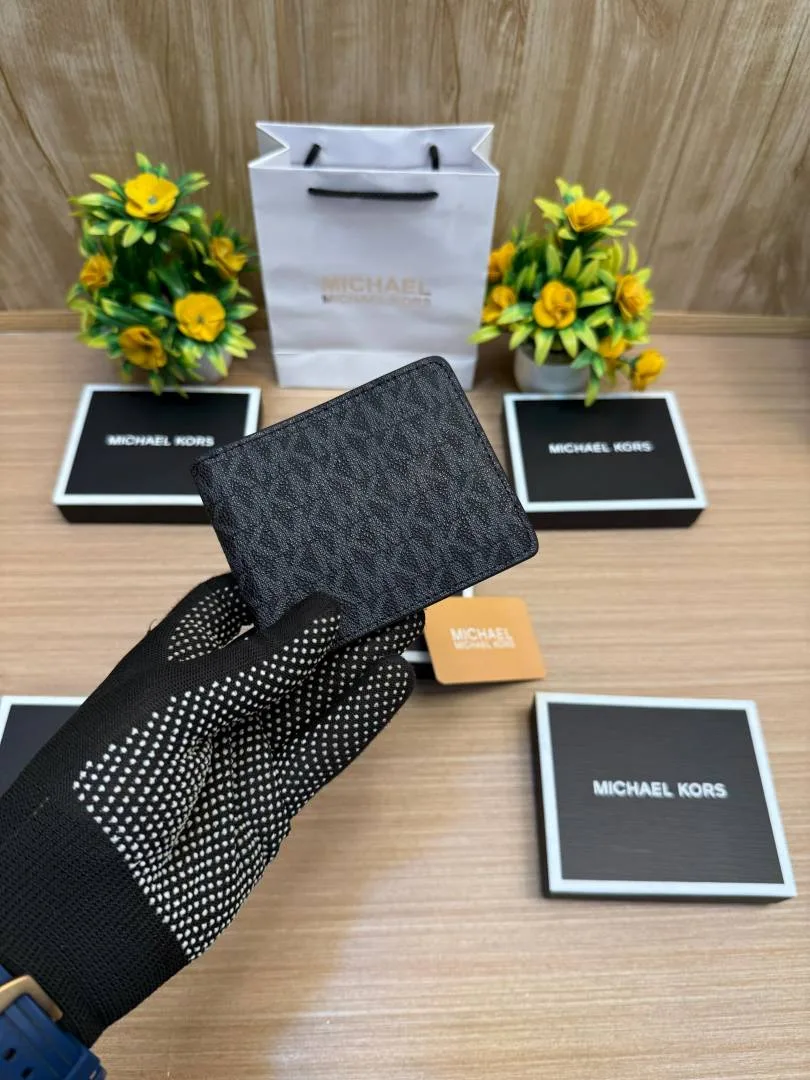 MICHAEL_KORRS _Wallet_V929