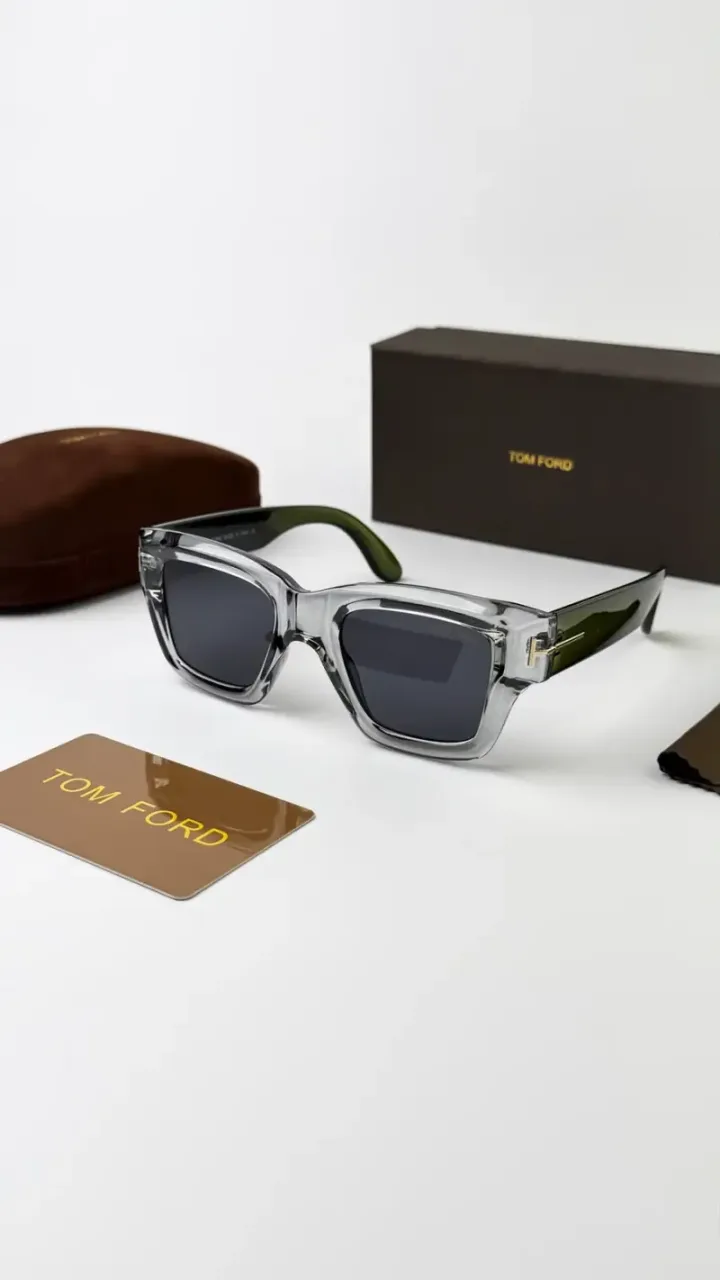 TOM FORR TRANSPRENT GREEN BLACK 184