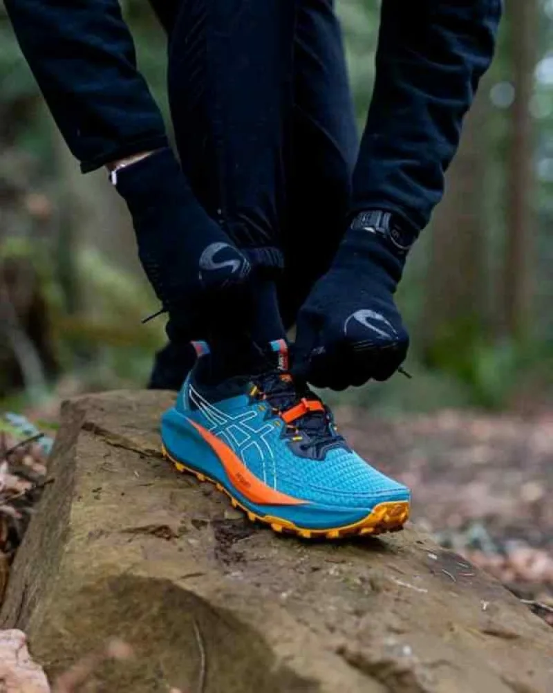Asiccss Gel Trabuco 13 Running Shoes