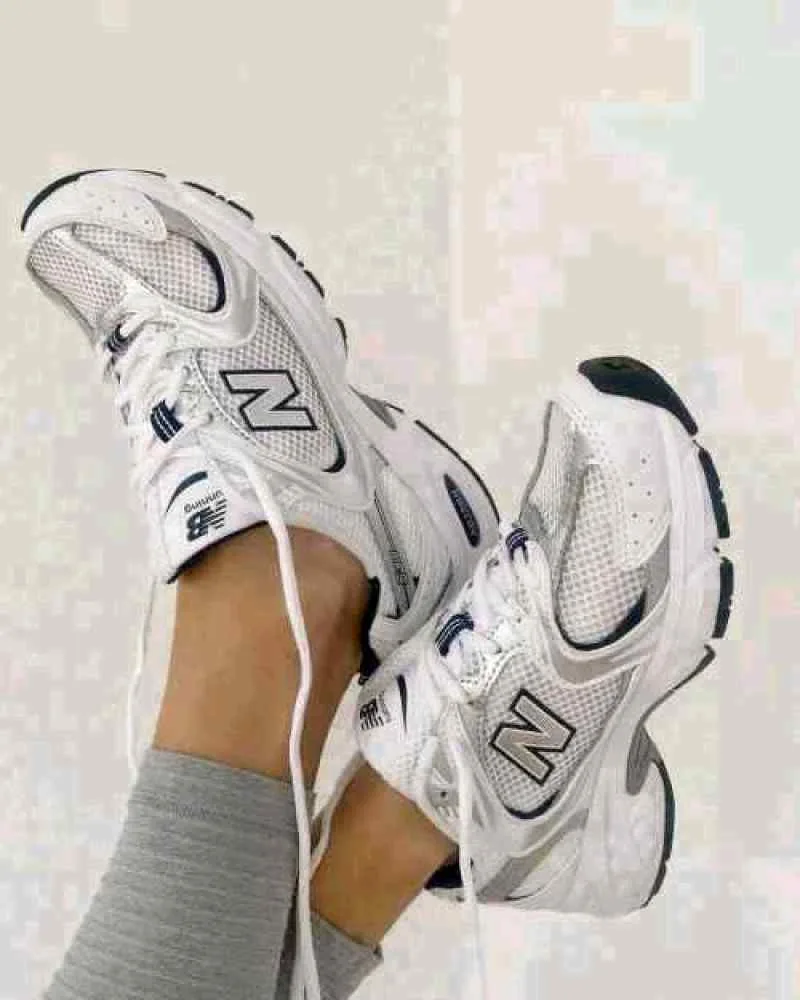 New balencee 530 White Navy Womens 603