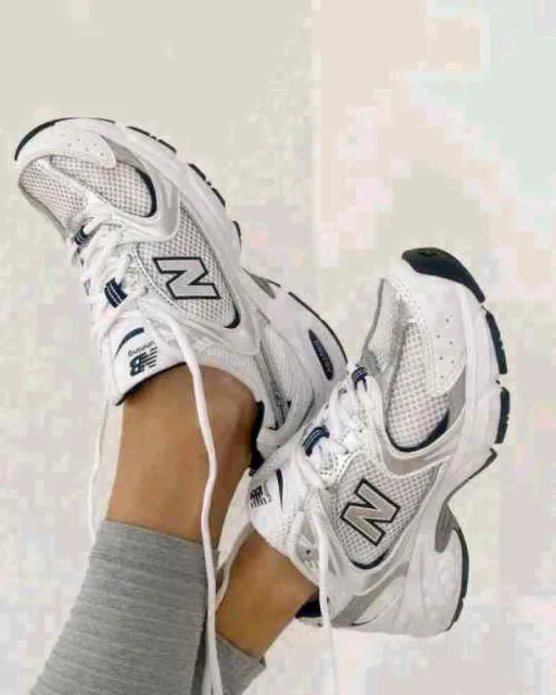 New balencee 530 White Navy Womens 603