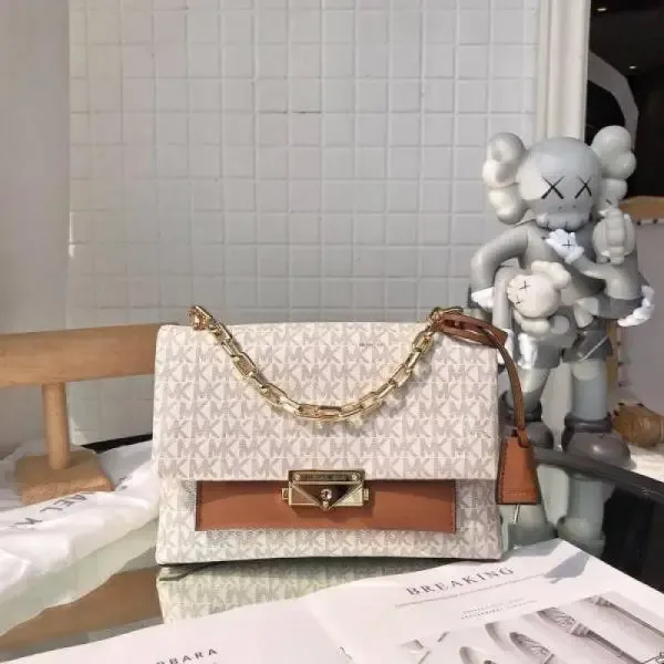 Micheal Kors_ Cece Medium Logo Shoulder Bag with box premium quality