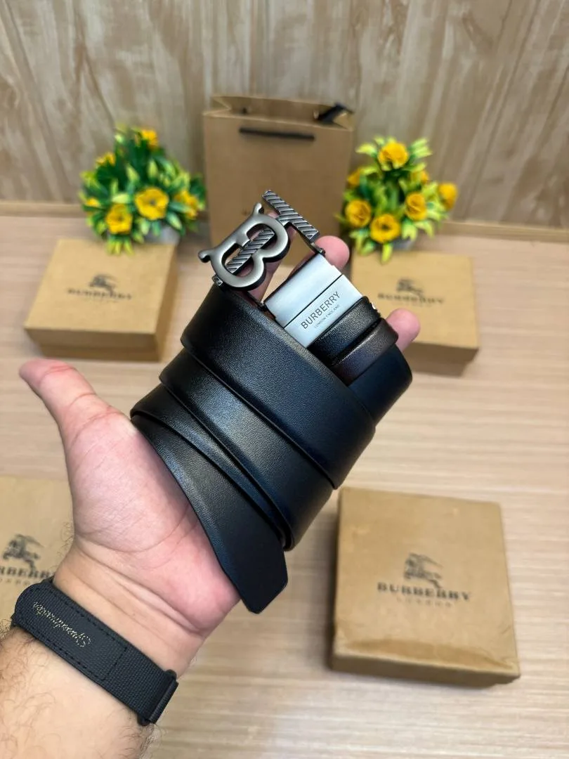 BURBERRRY BELT B205