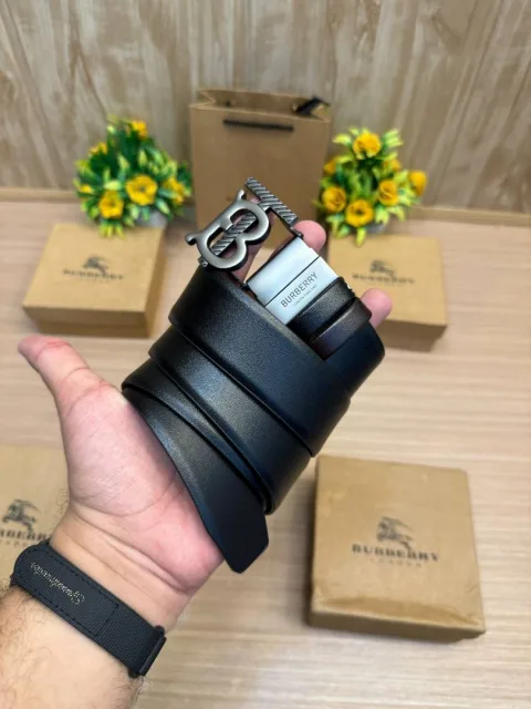 BURBERRRY BELT B205