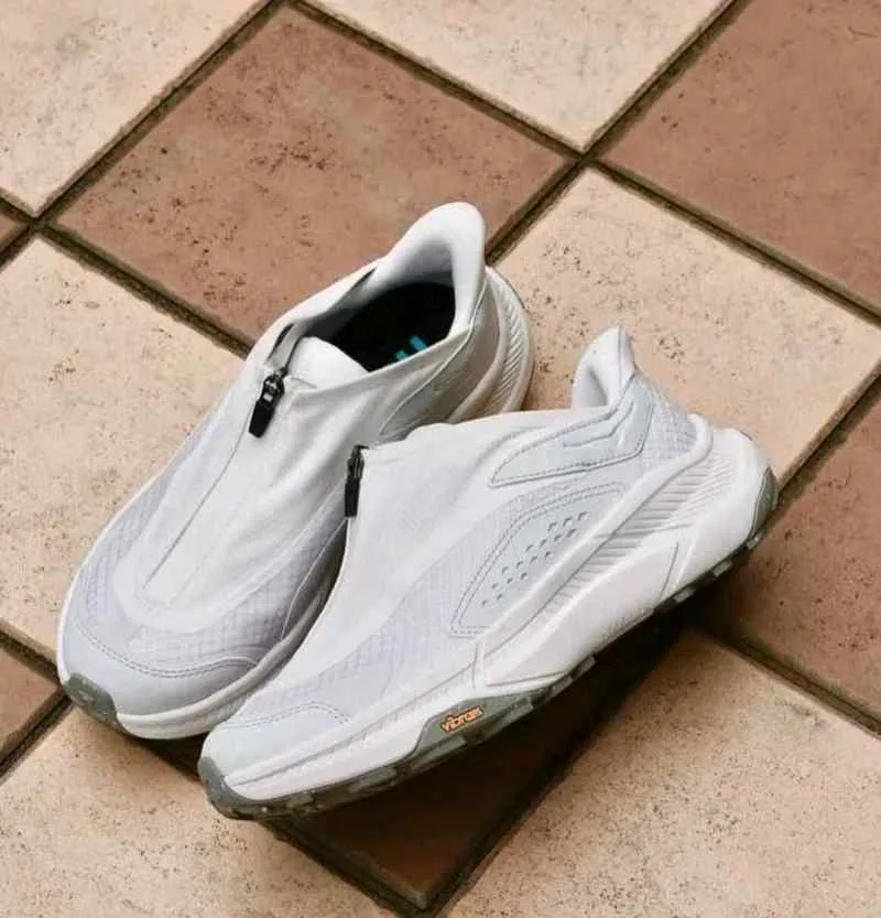 Hoka Project Transport White Cosmic Grey