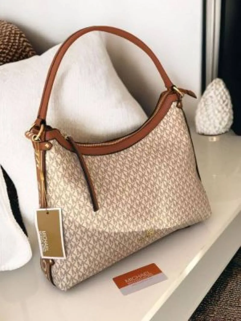 Micheal kors_hobo bag premium quality with dust cover 5405
