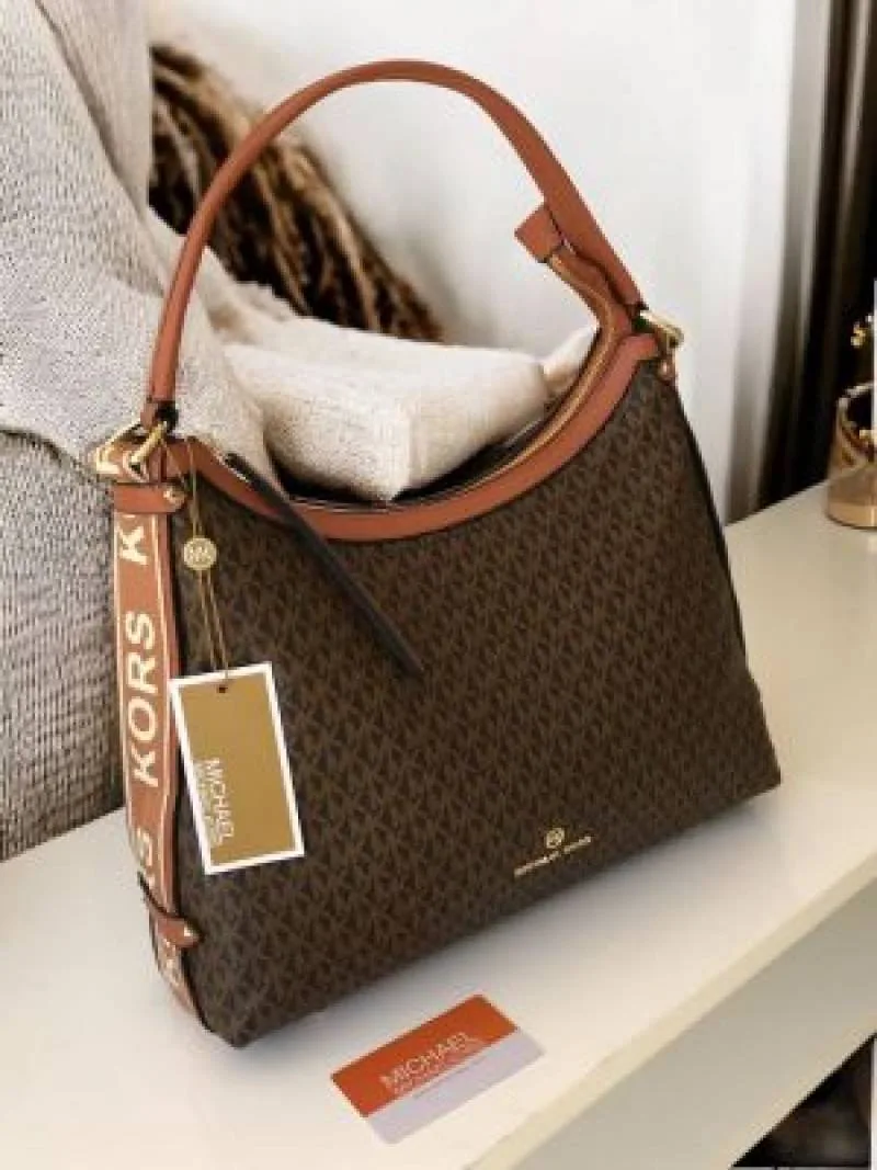 Micheal kors_hobo bag premium quality with dust cover 5404