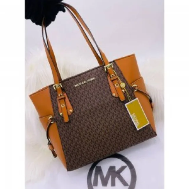 Micheal kors_voyager jet set print tote bag with dust bag 1320