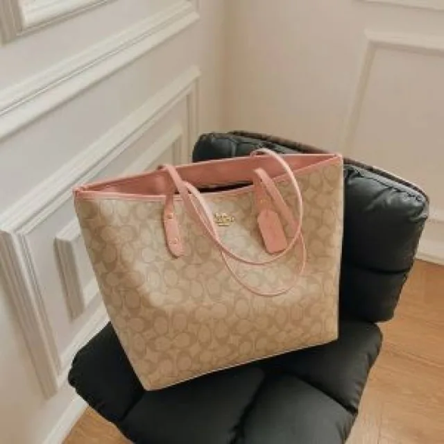 Coatch City Hutton tote bag withbox 5188