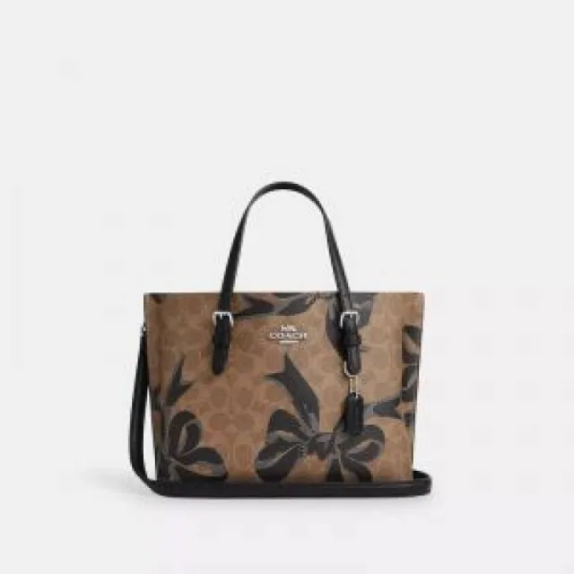 Coatch Mollie Tote Bag 25 In Signature Canvas (multi colour) with box 5182
