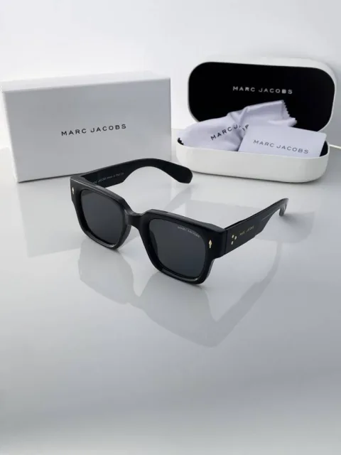 MARC JACOBS BLACK 11-26
