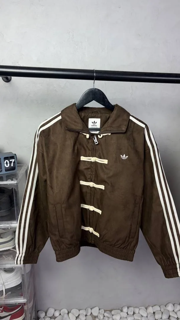 Adidaas Zipper Jacket. 3307
