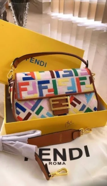 Fendy_baggute sling bag premium quality with box