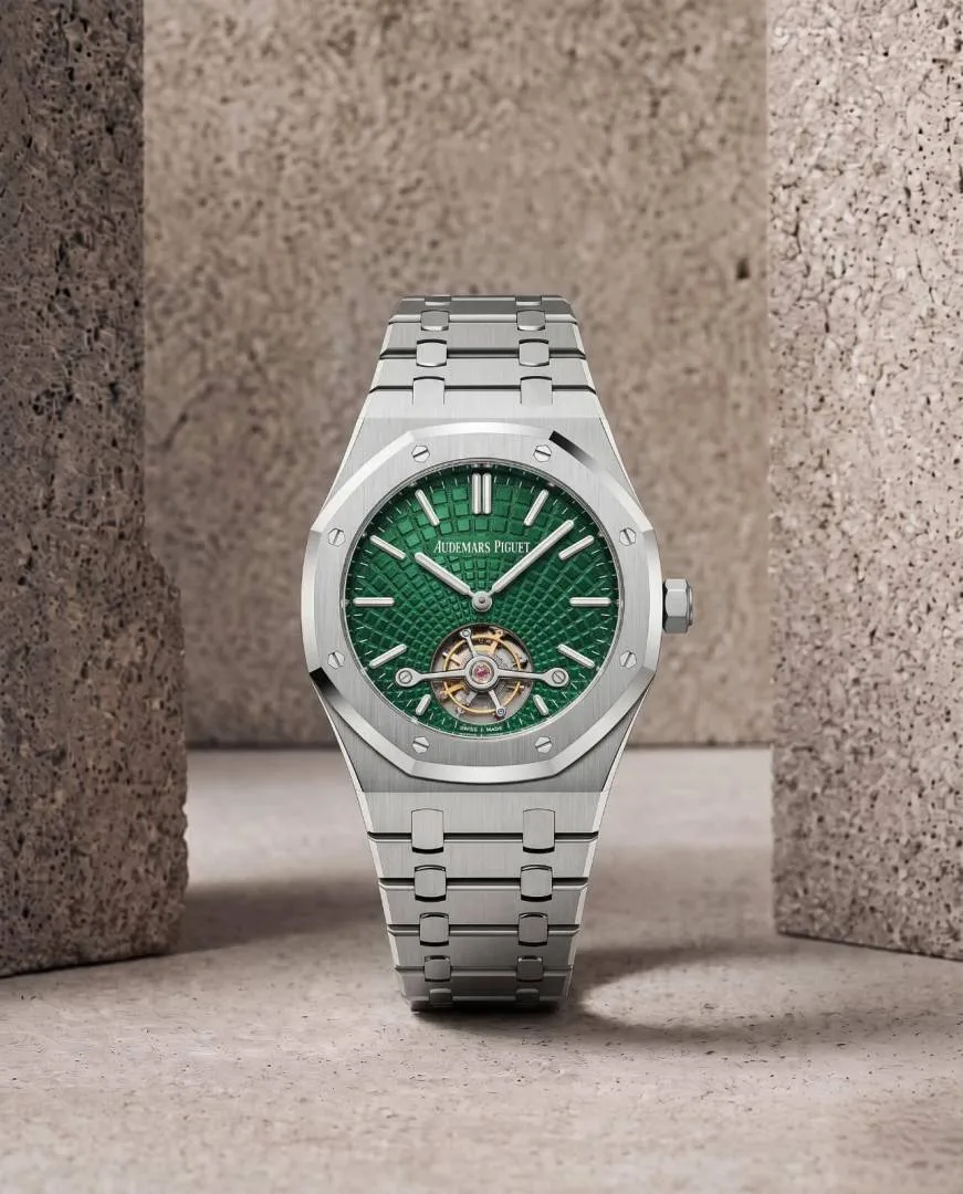 Audema_ars Piguet Royal Oak Selfwinding Flying Tourbillon silver green