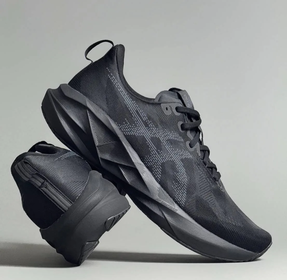Asic Novablast 5 Black