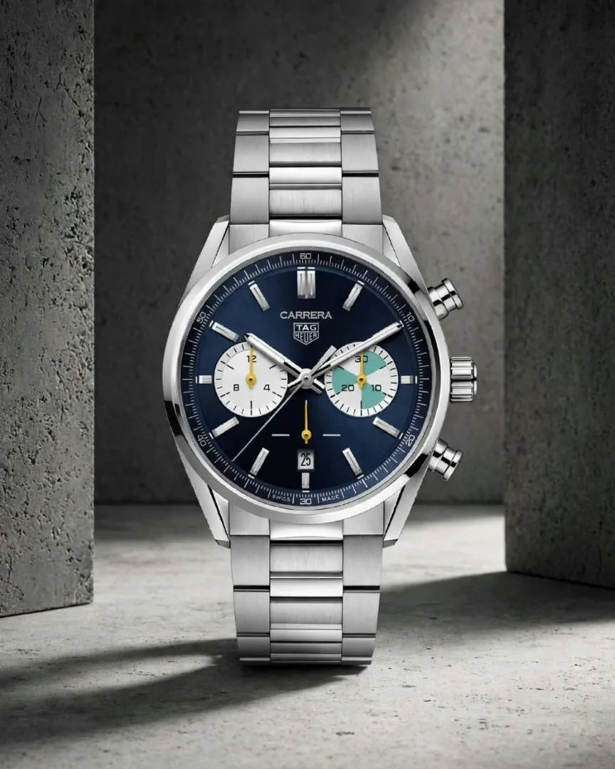 TAG Heuuer Carrera Chronograph silver blue