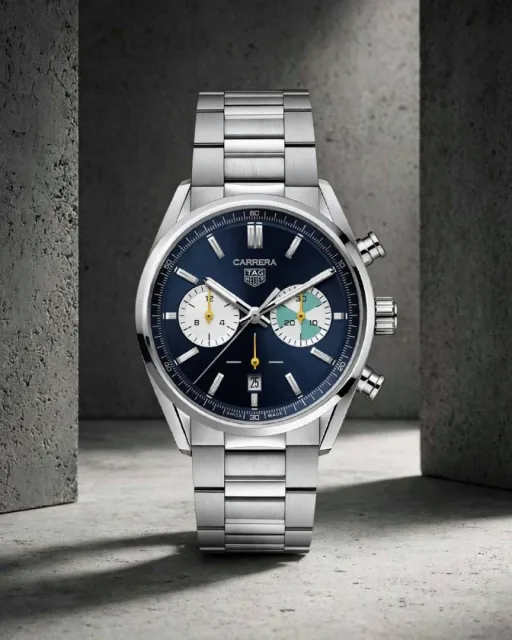 TAG Heuuer Carrera Chronograph silver blue
