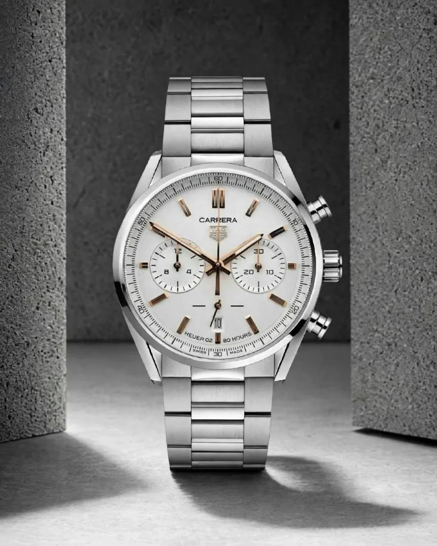 TAG Heuuer Carrera Chronograph silver white