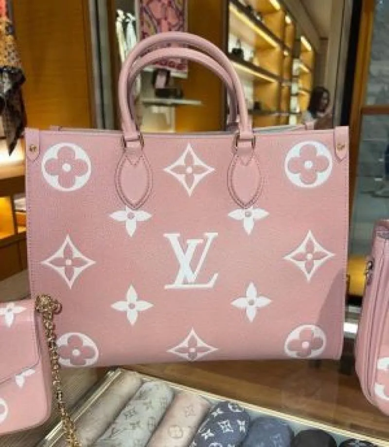 Loius vutton onthego bag with Double box premium quality 41 CM