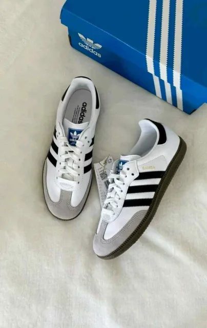 Adidaaass samba white black
