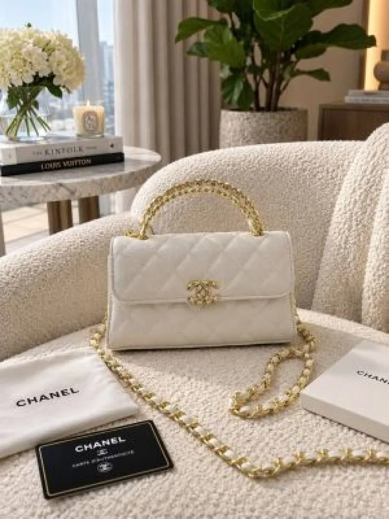 Chennel caviar Quilted top handle bag with box 5314