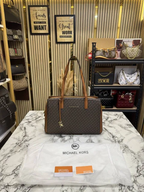 Micheal Kors Signature Logo Shoulder Bag With Dust Bag (Coffee Brown) M03