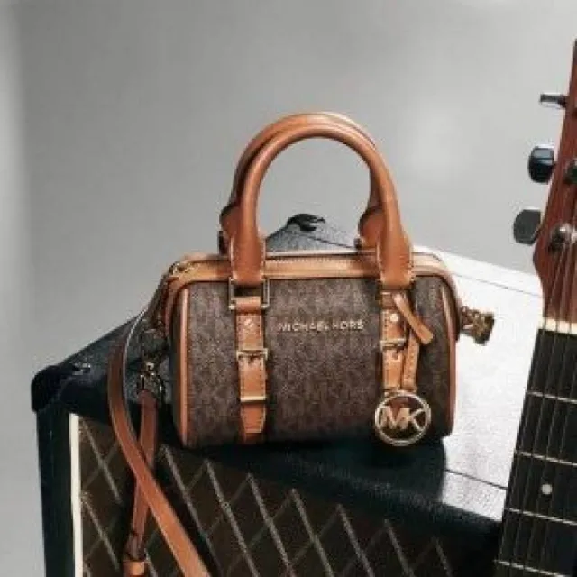 Mk Bedford Legacy Small Boston With Dust Bag Coffee Brown