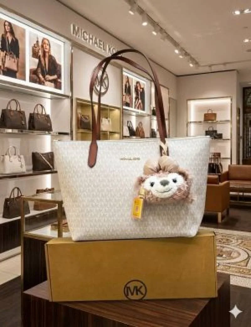 Micheal Kors signature monogram tote bag featuring a cute plush bear charm with Box premium quality