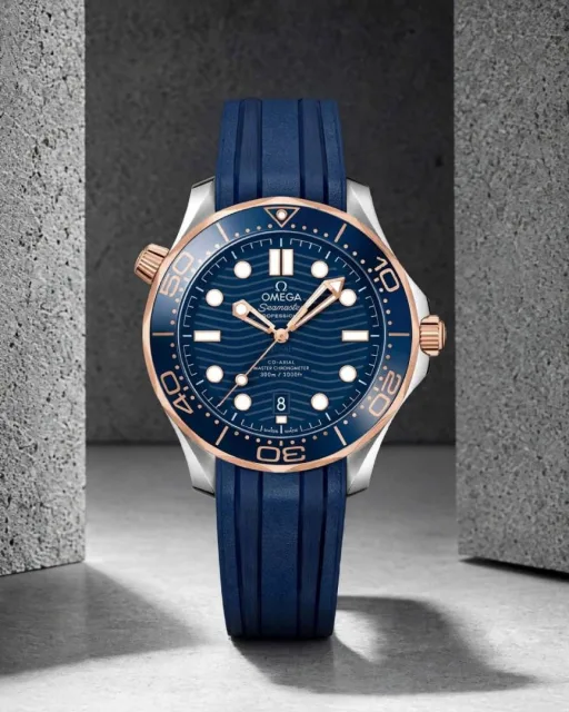 Omegg_a Seamaster Diver 300M Automatic Blue-Copper-Blue