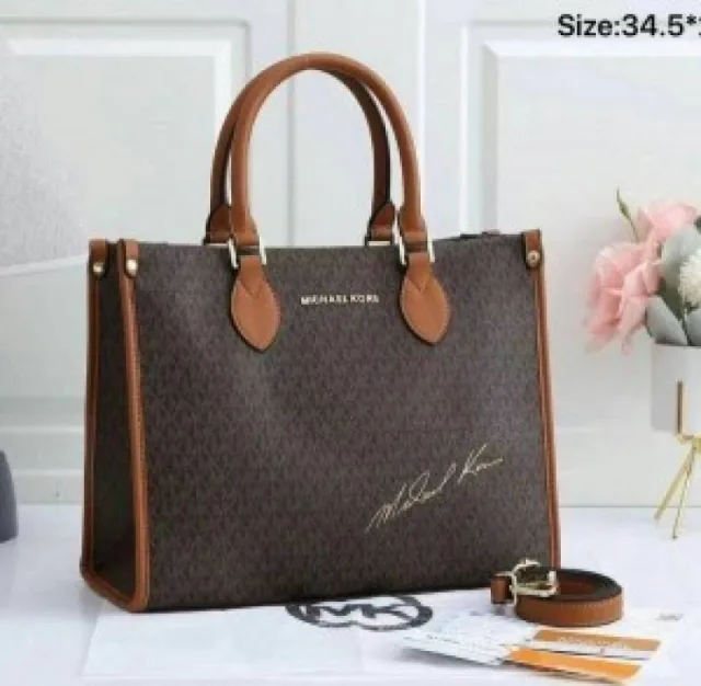 Micchael_Kors_tote_bag_with_dust_cover