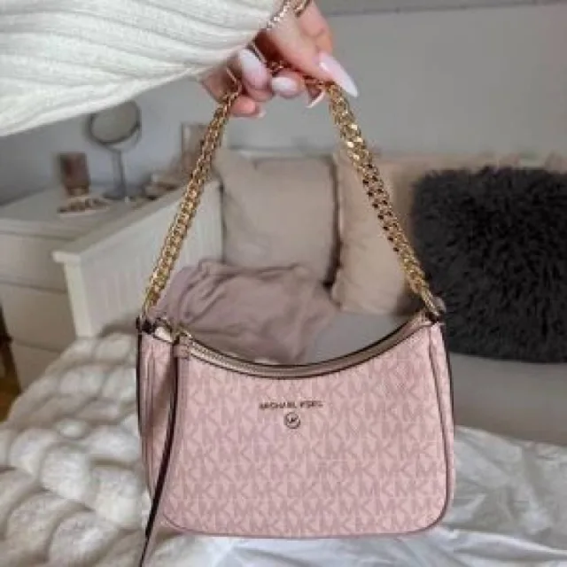 Michaeel Kors Jet Set charm Hobo bag with Ogbox Dustbag long belt etc
