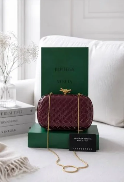Bottega Veneta Burgundy Knot Clutch Premium Quality Full Brand Packaging 5048