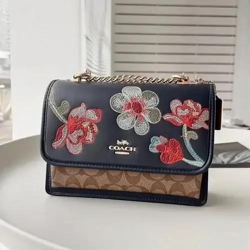 COATCH_SIGNATUREC&FLORAL_EMBROIDERY_KLARE_SHOULDER_BAG_BOX_6940