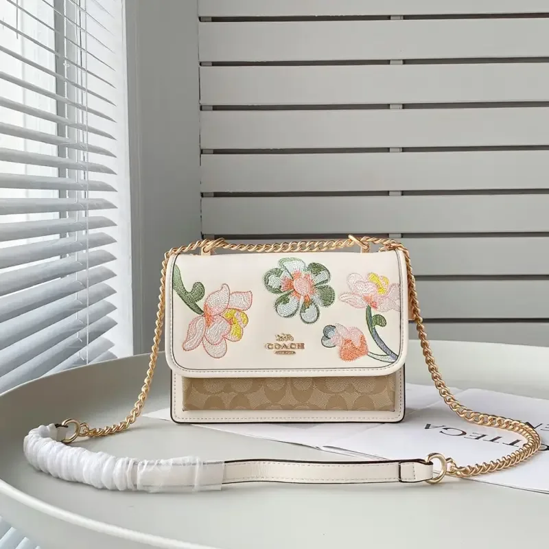 COATCH_SIGNATUREC&FLORAL_EMBROIDERY_KLARE_SHOULDER_BAG_BOX_6939