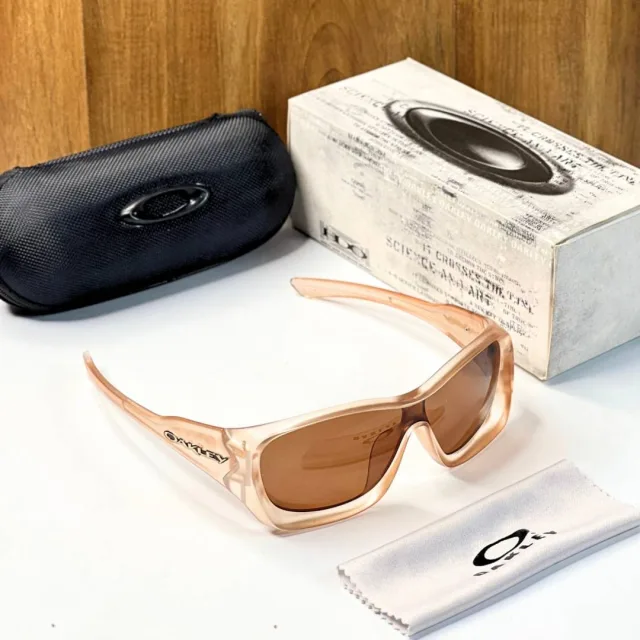 Oakle 825 peach brown