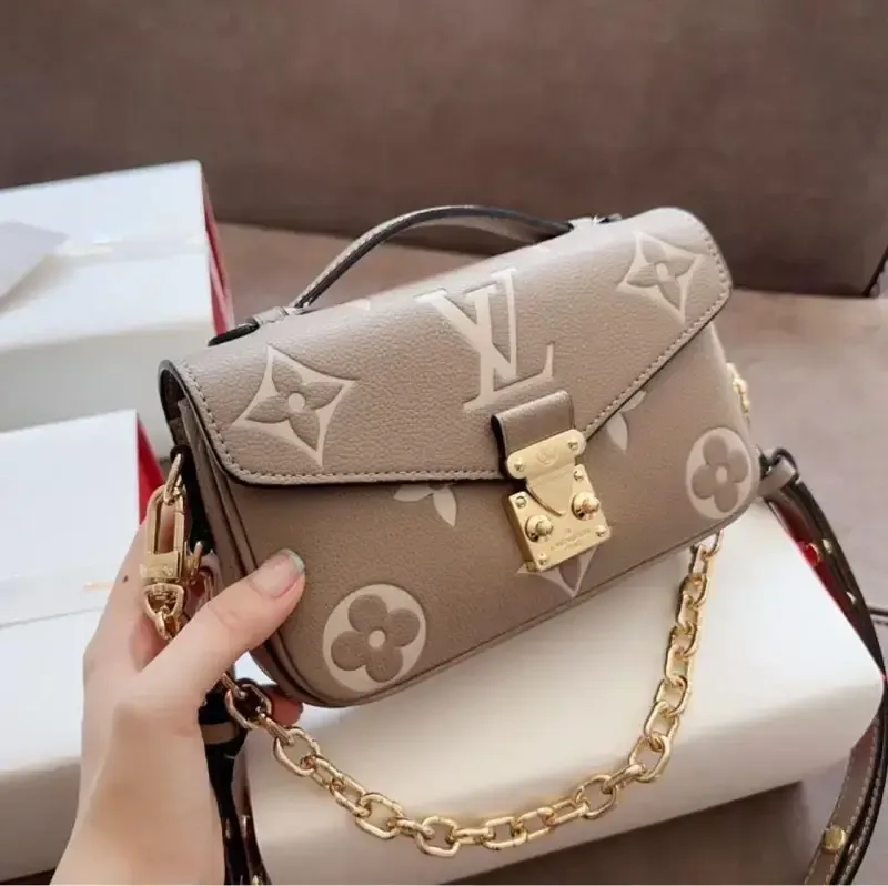 Loius Vutton Pochette Métis East-West handbag with box premium quality 6934