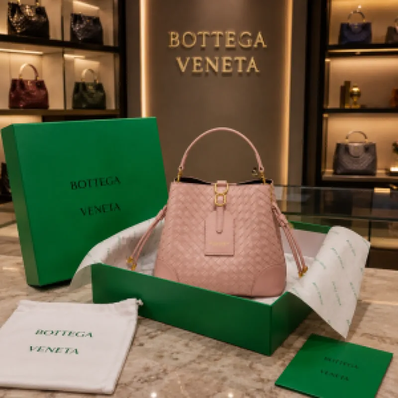 Bottega Veneta Intrecciato Bucket Bag Premium Quality Full Brand Packaging 5028