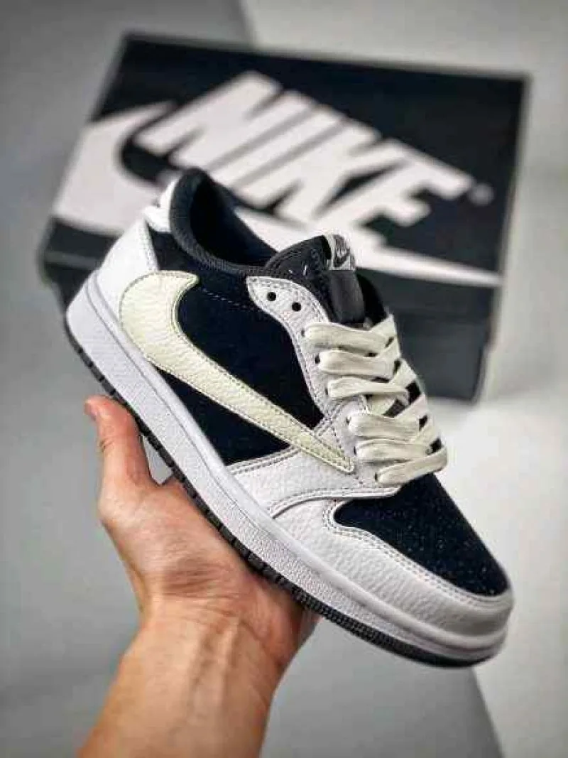 Nikke Air Jordan 1 Low X Travis Scott Panda