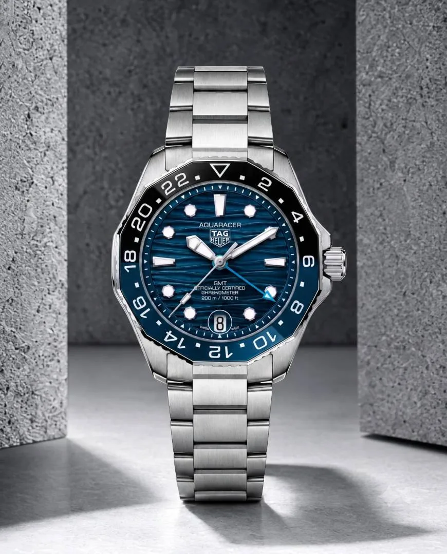 Tag_g aquaracer professional 300m date automatic japan zik zake line blue niddle