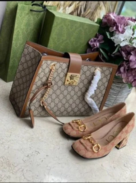 GUCC_padlock_signature_leather_shoulder_bag_with_og_box_755